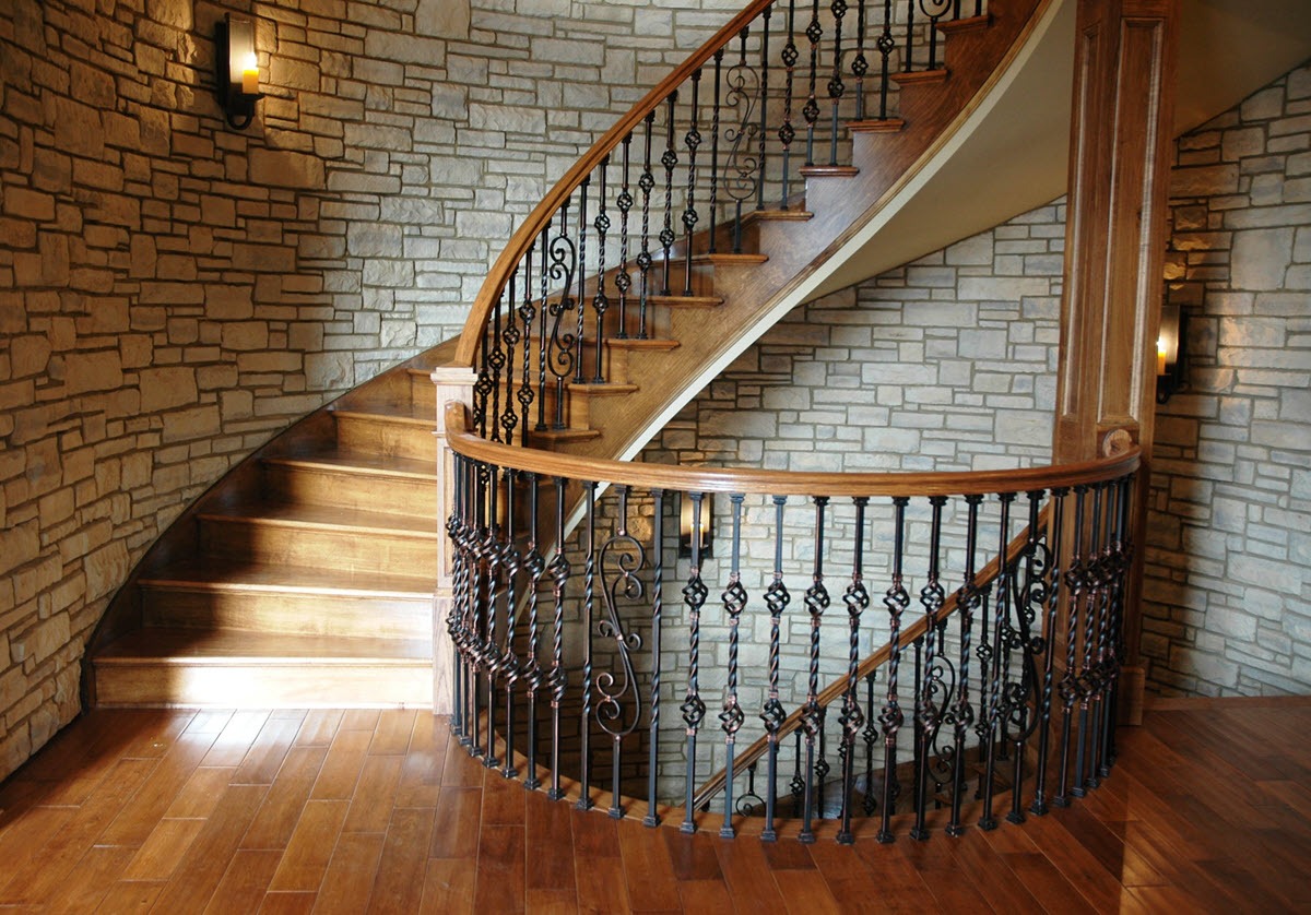 Custom Circular Staircase - Lexington Kentucky - Crown Stair
